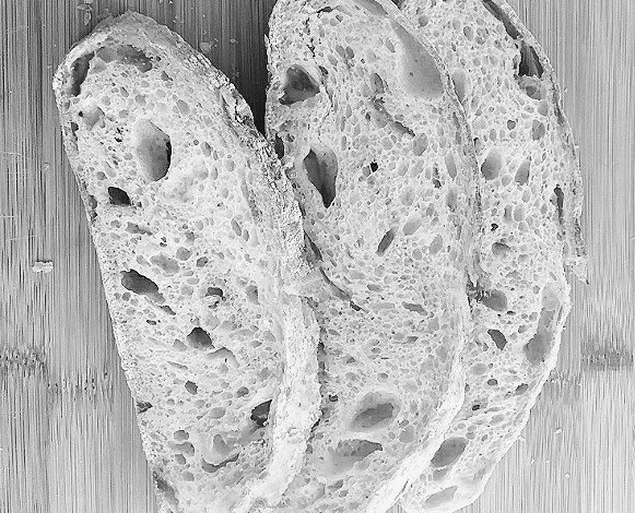 Obsessão por alvéolos: Pão com miolo aberto é  melhor?