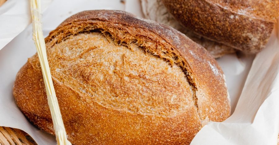 Por que o meu pão artesanal ficou massudo?