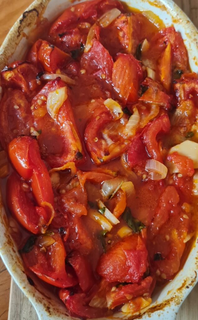 molho de tomate caseiro saindo do forno